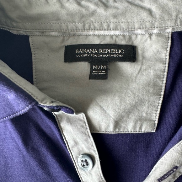 Banana Republic luxury touch polo - Picture 2 of 3